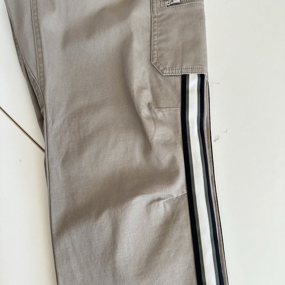 NWT Athleta Summit Cargo Pants Women's 2 Beige Utility UPF Relaxed Fit Carpenter - Picture 13 of 16